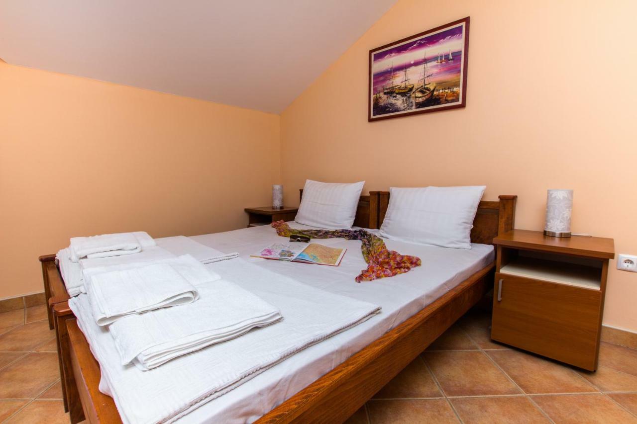Adzic Apartments Budva Exterior photo