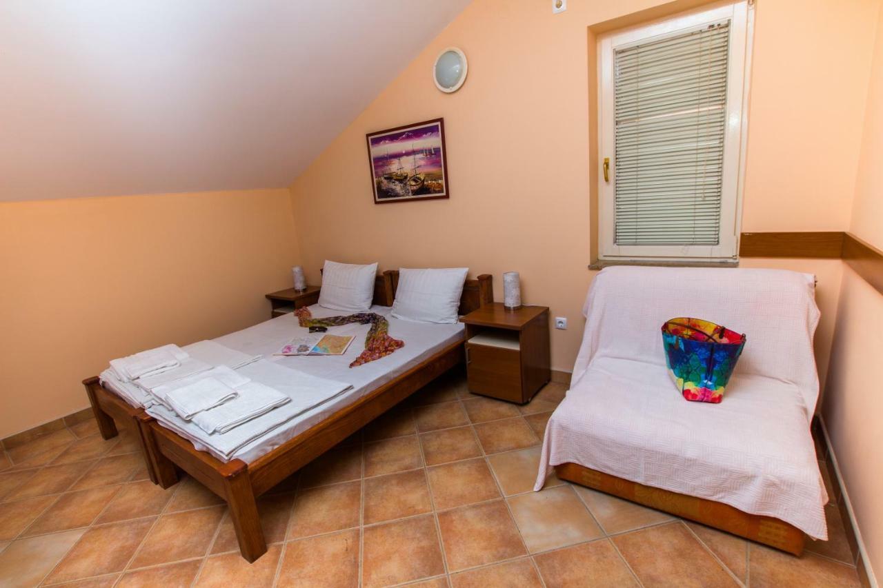 Adzic Apartments Budva Exterior photo